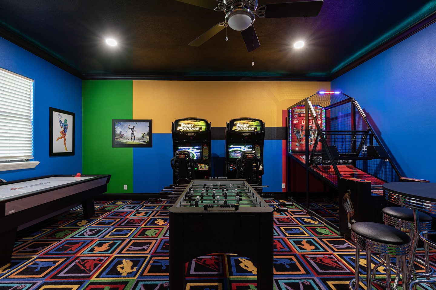 [amenities:game-room:2] Game Room