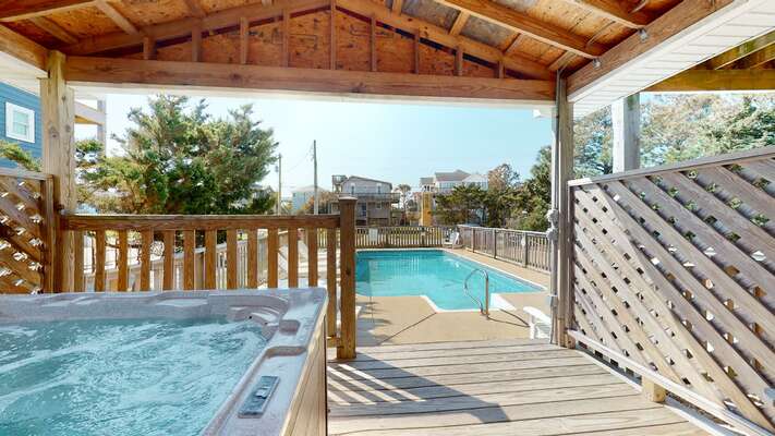 WH022 Hatteras Time