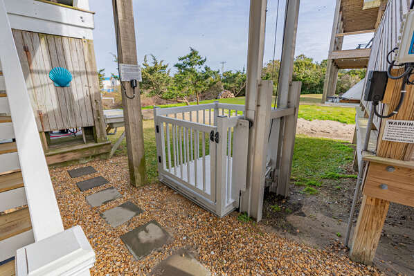 WH022 Hatteras Time