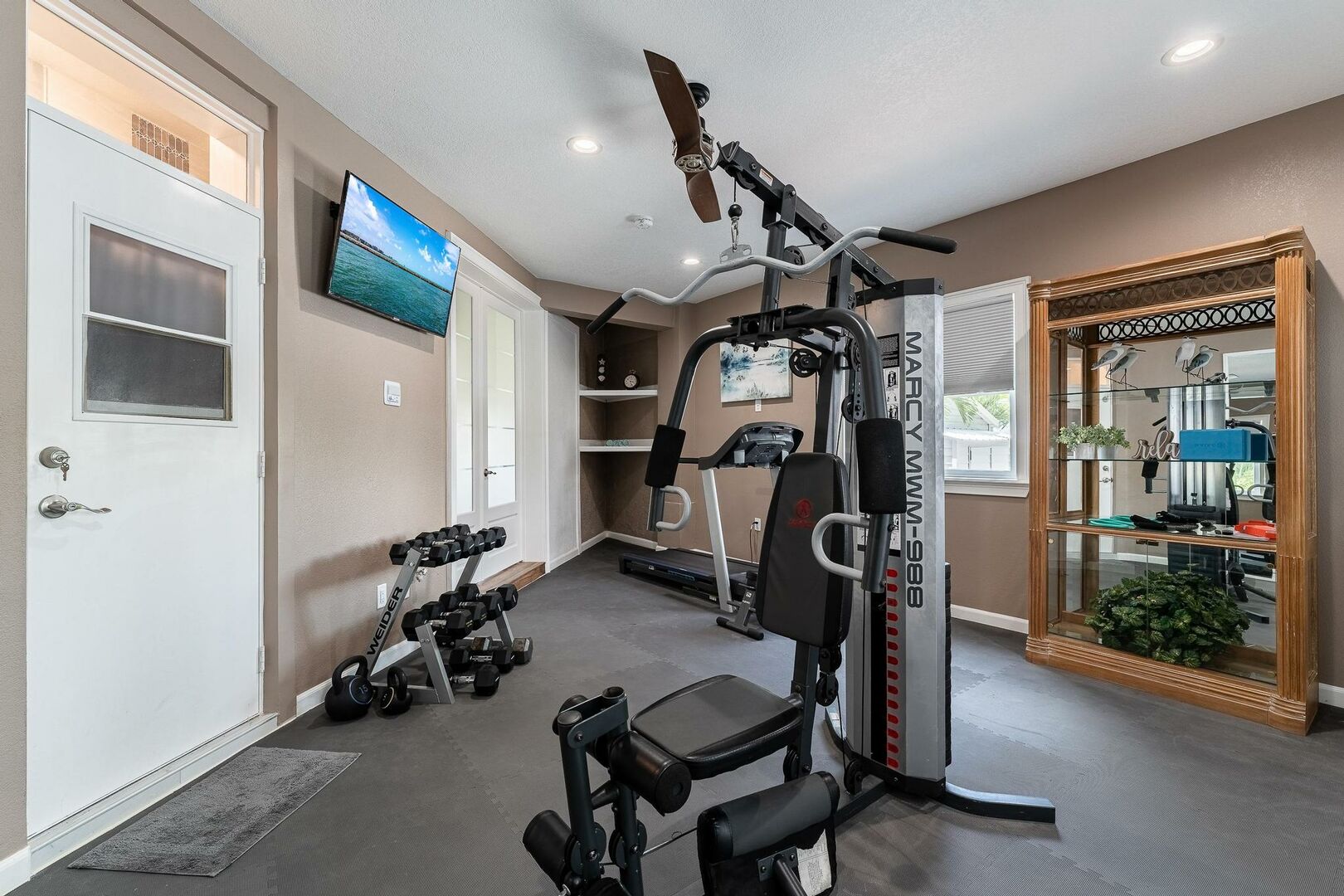 Vacation rental with private home gym
