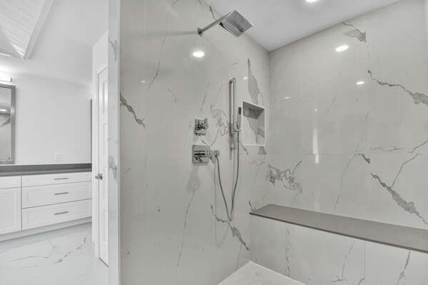 Bedroom 1
En suite