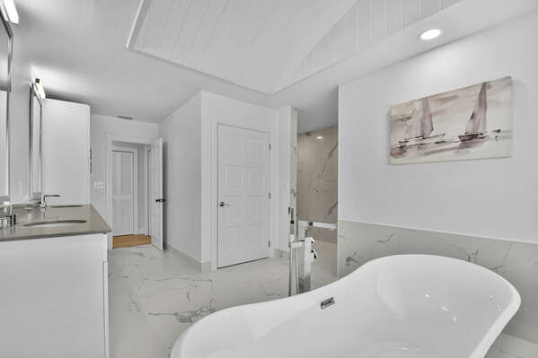 Bedroom 1
En suite

Large bathroom with freestanding Tub, twin sinks, walk in shower
