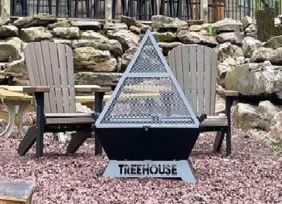 Get Toasty around the Firepit at Treehouse