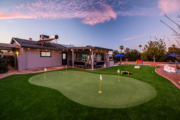 Putting green with chipping area