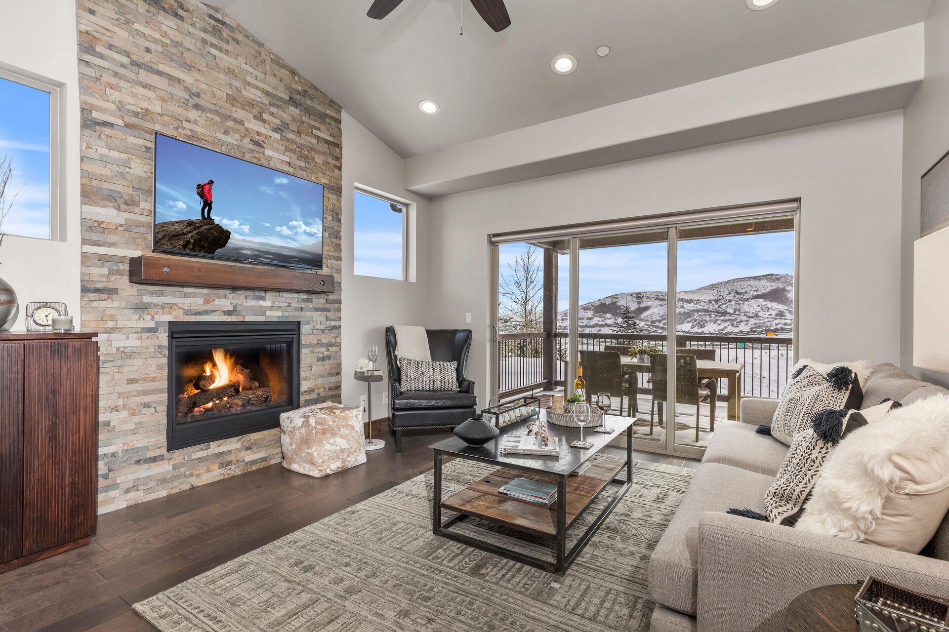 Cozy Living Room with Gas Fireplace and Smart TV