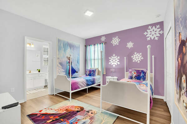 'Let it Go' in this themed room with 2x twin beds connecting to the jack & jill bathroom.