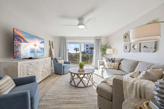 Comfortable and Costal with an oceanview