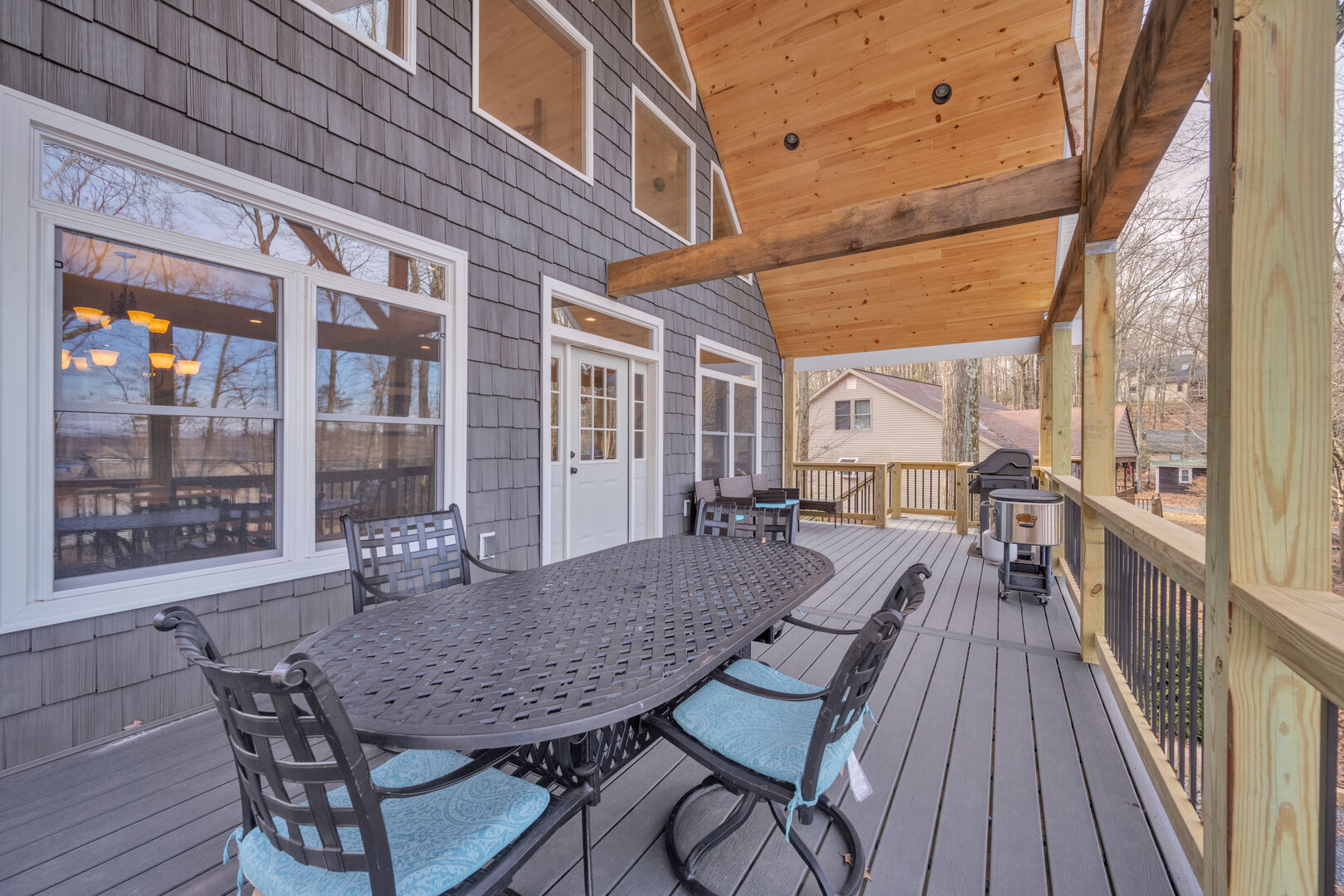 Enjoy Outdoor Dining on the 2nd Floor Deck