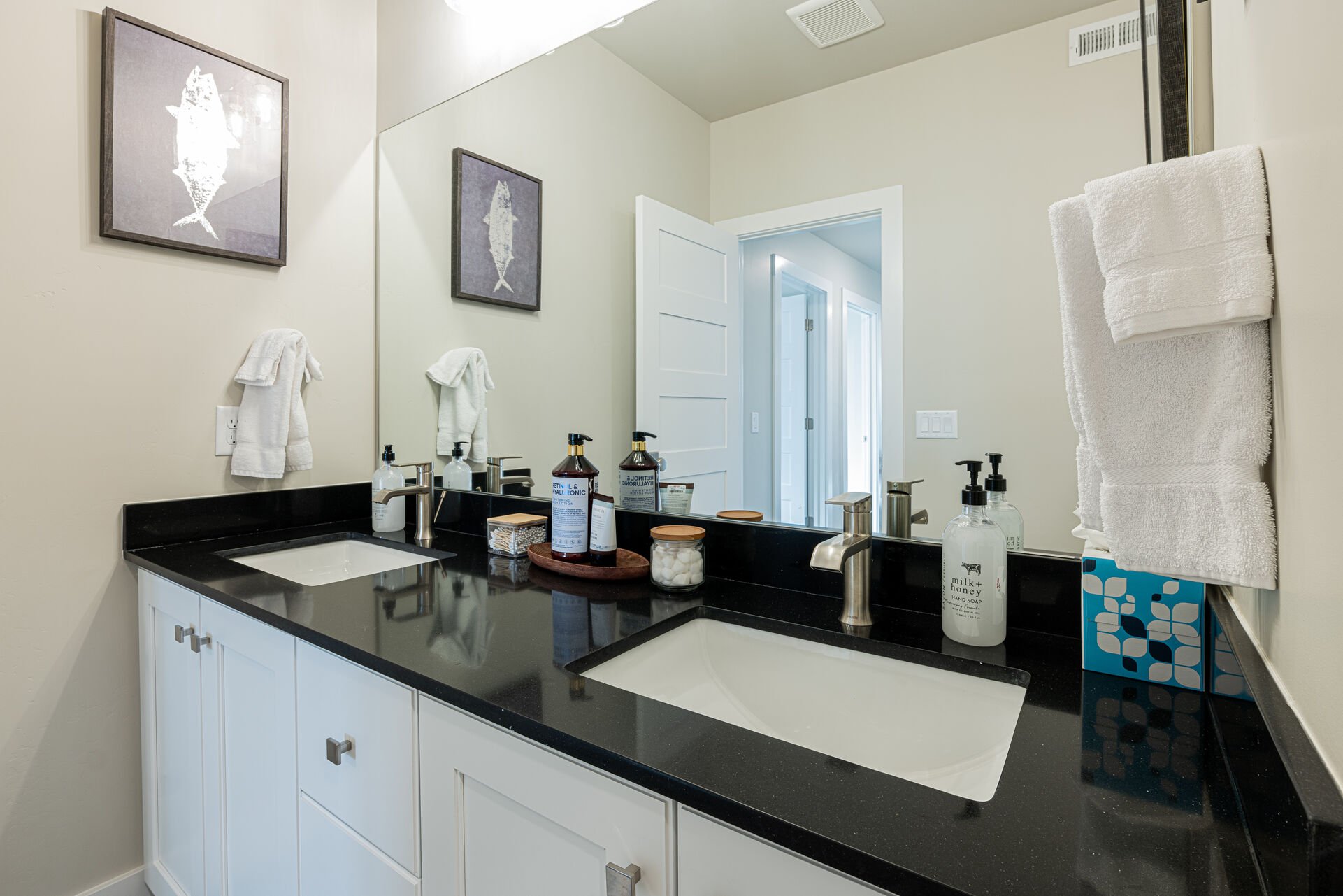 Full Shared Bath with Two Sinks