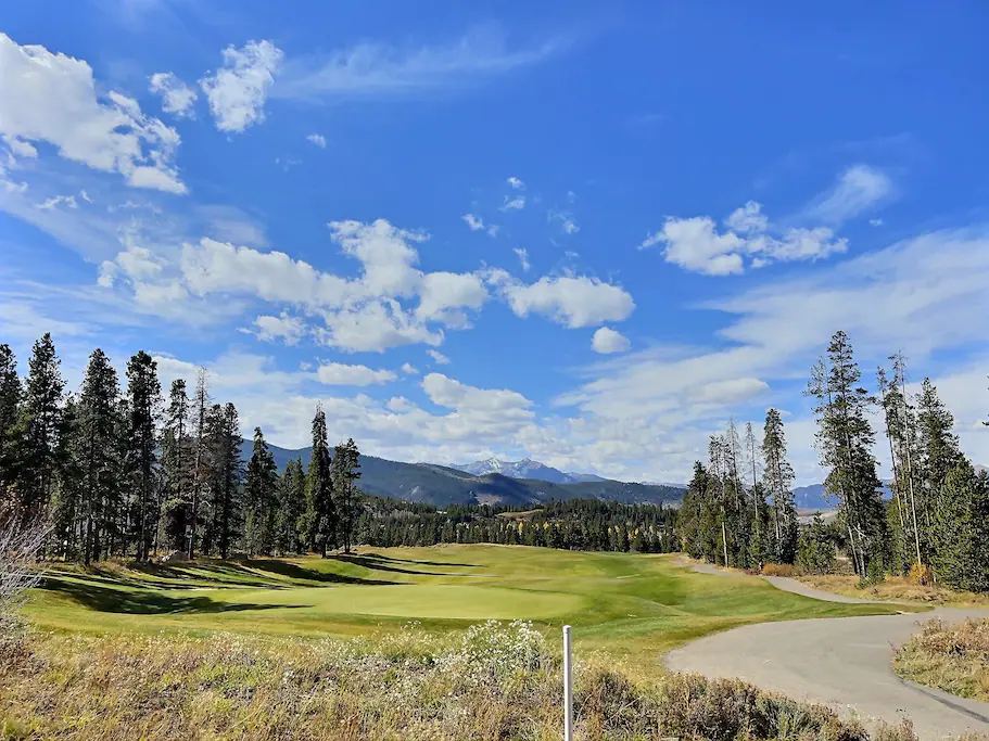 Situated on Keystone River Golf Course, the mountain views matched with the peaceful and private setting make this home something truly spectacular.