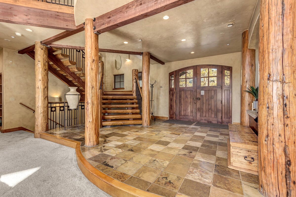 Large main entry way to the home