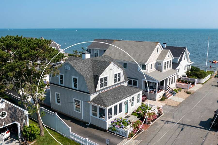 Only two homes between you and the ocean - 5 Zylpha Road Harwich Port Cape Cod - The Sandbox - NEVR