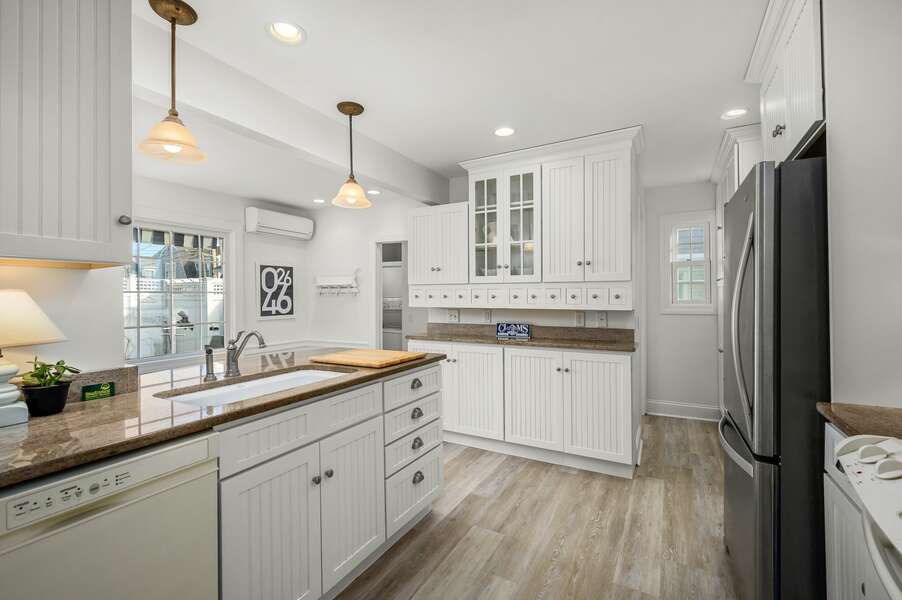 Well-appointed kitchen offers everything you need for your family - 5 Zylpha Road Harwich Port Cape Cod - The Sandbox - NEVR