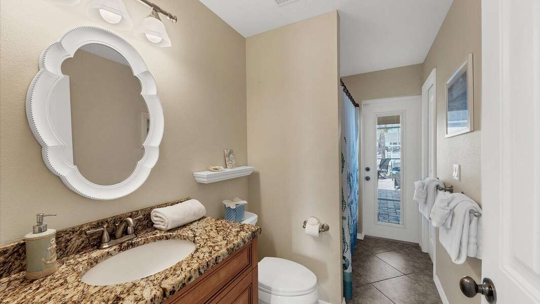 Guest bathroom with lanai access