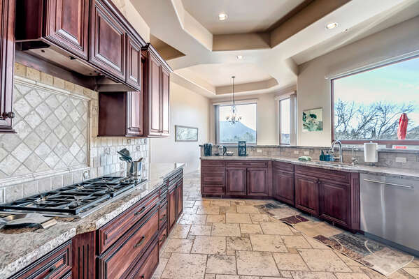 Fully Equipped Kitchen with High-end appliances