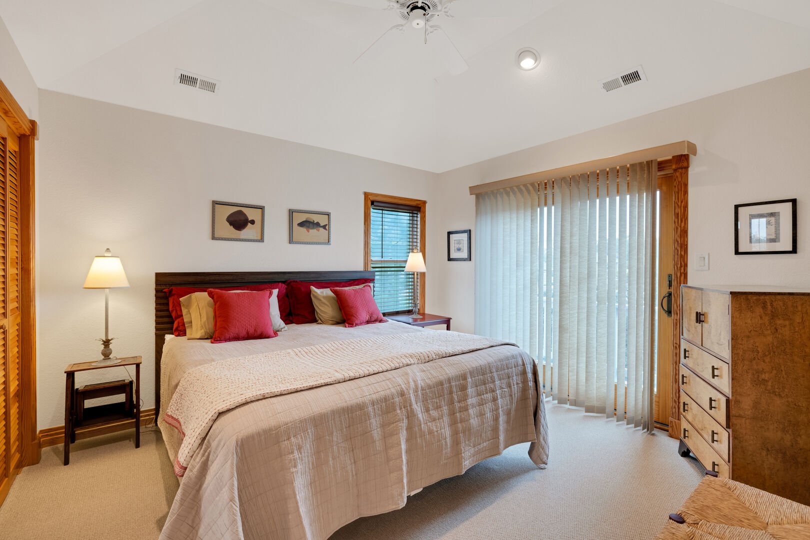 King Master Suite - Top Level