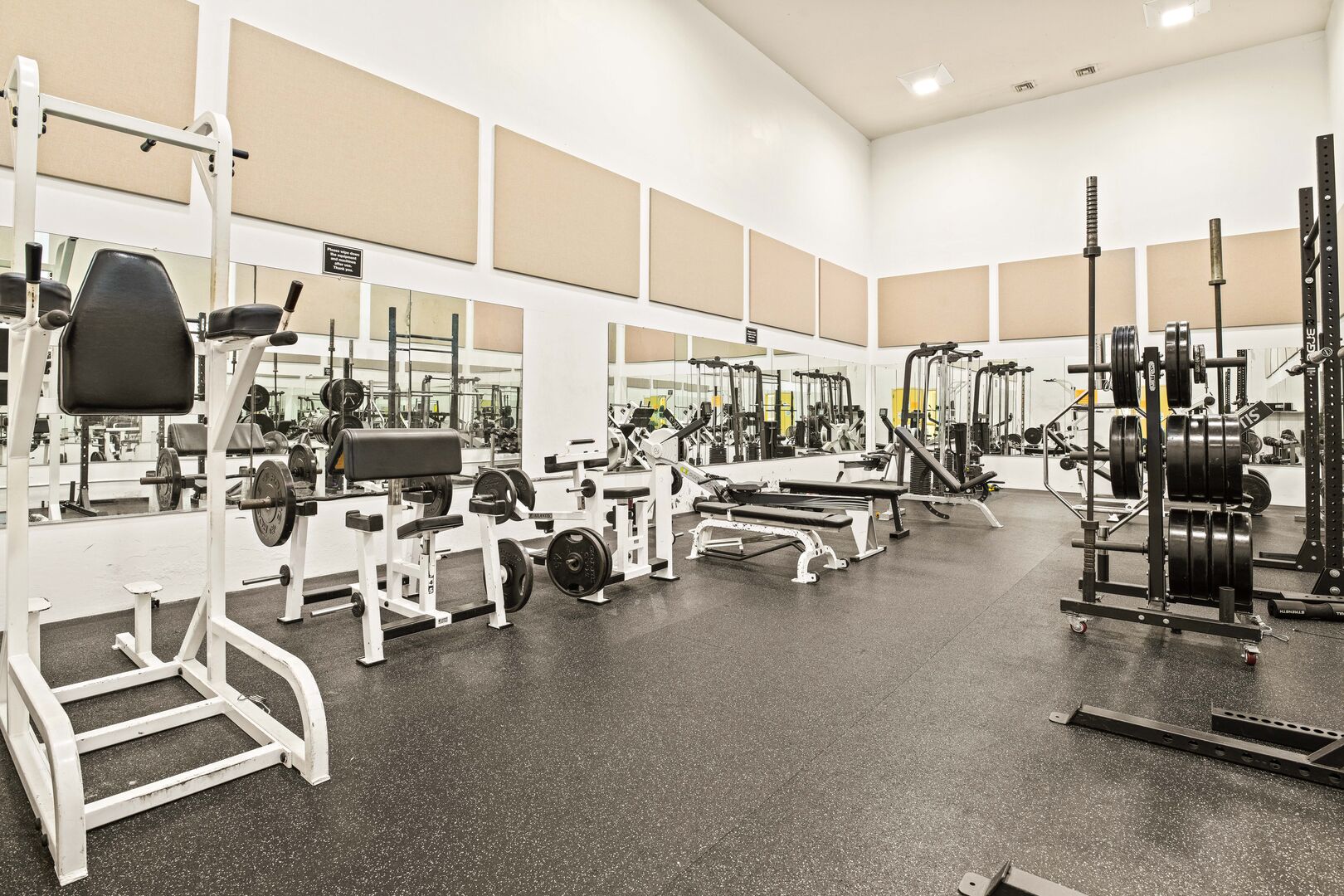 CL Sports Center Weights Room