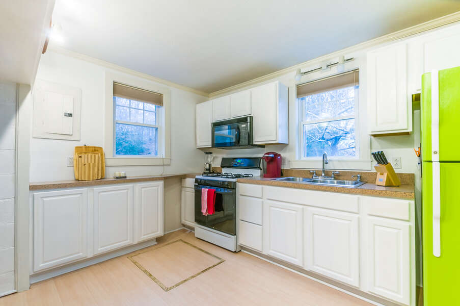 Bright white kitchen.