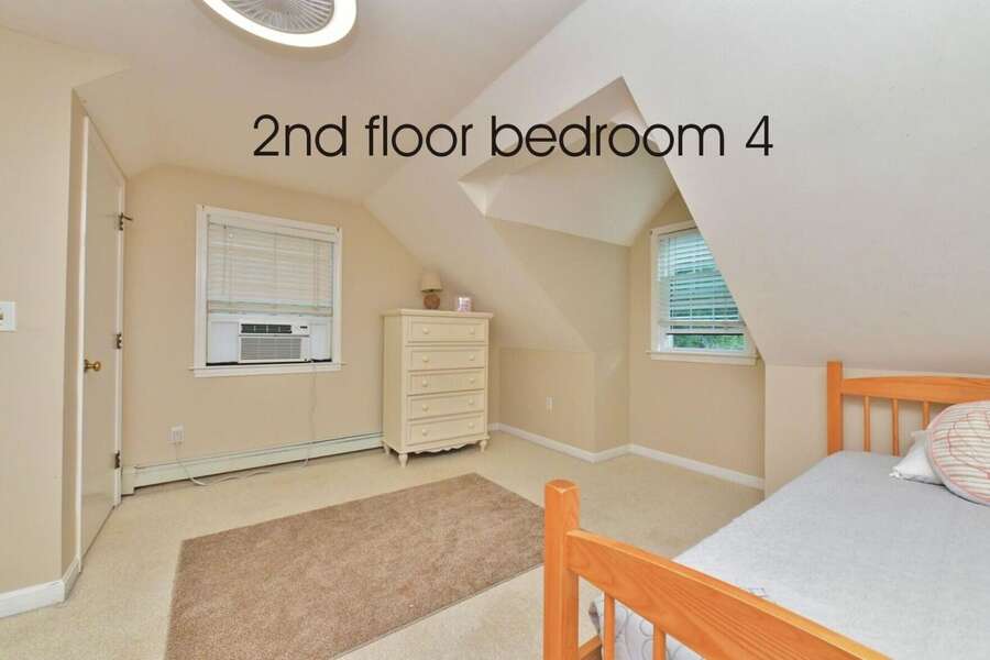 Bedroom 4 - double and twin- 2nd Floor