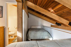 Loft - Queen and Two Twins and a full en-suite bathroom (shower only)
