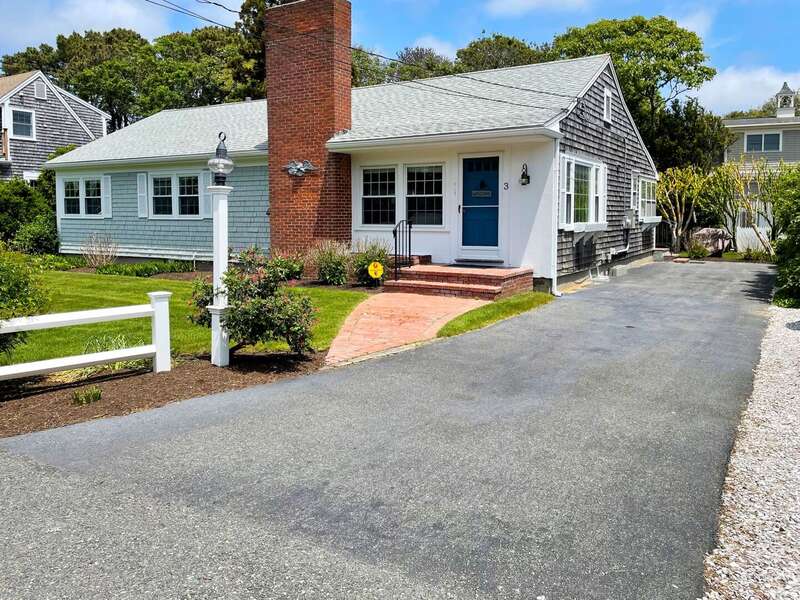 Welcome! - 3 Shore Road Extension West Harwich Cape Cod - A Shore Thing - New England Vacation Rentals