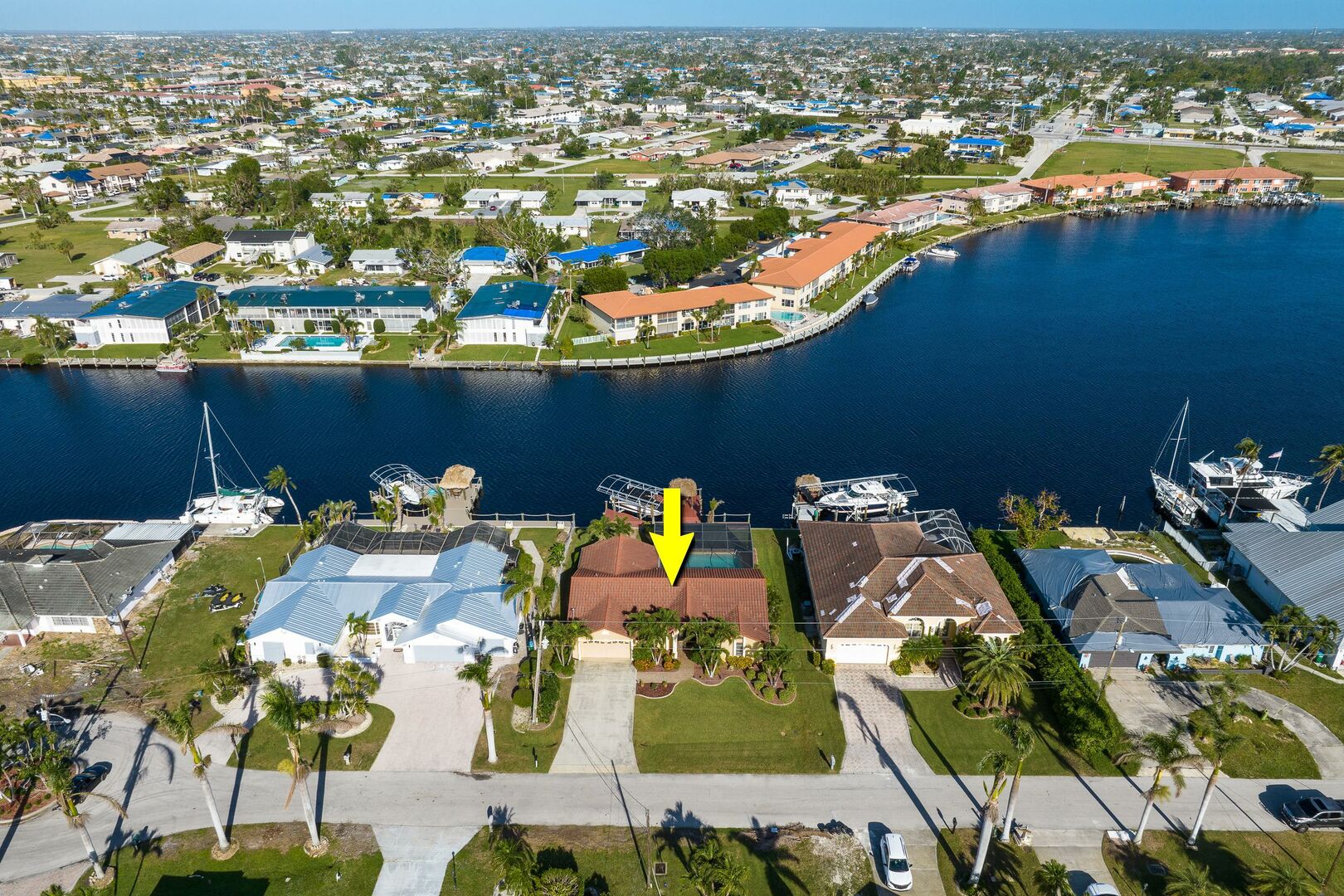 3 bedroom vacation home with direct gulf access in Cape Coral, Florida