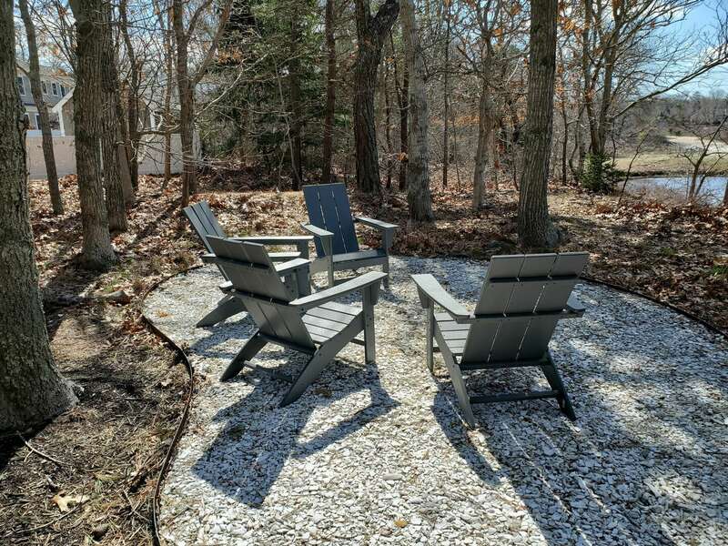 Lovely seating area overlooking the conservation land - 4 Harvest Hollow Harwich Port Cape Cod - We Shall Sea - NEVR