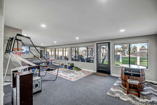 Game Room Perfect for Family and Friends!