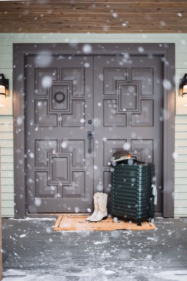 Custom Doors & Unique Welcome: They symbolize the unique and one-of-a-kind experience awaiting guests at Creekside Chateau.