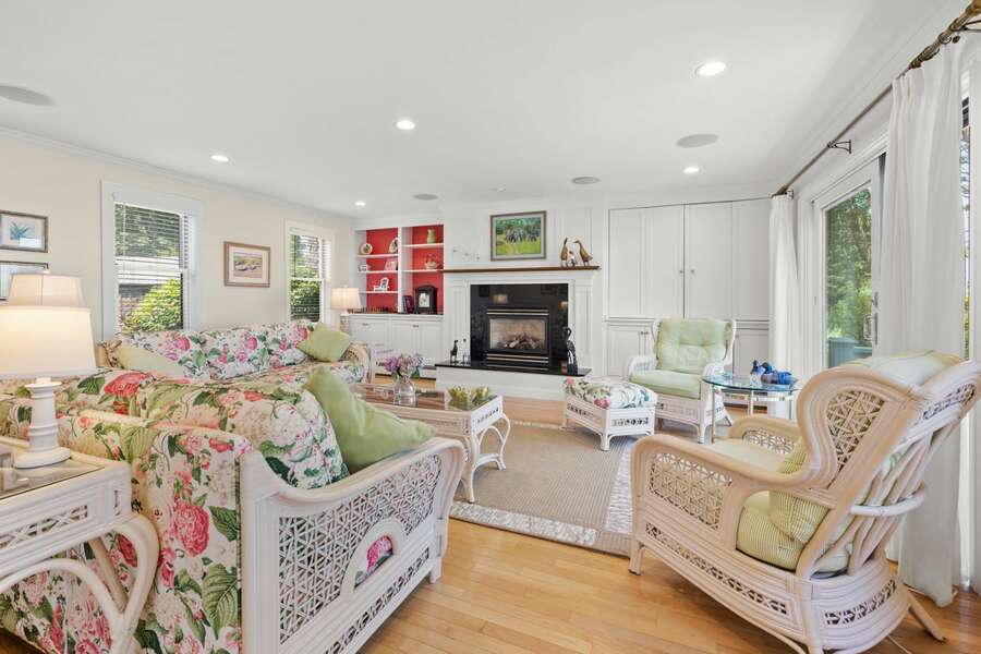 Comfy furniture for a great gathering space - 7 Sunrise Lane Sandwich