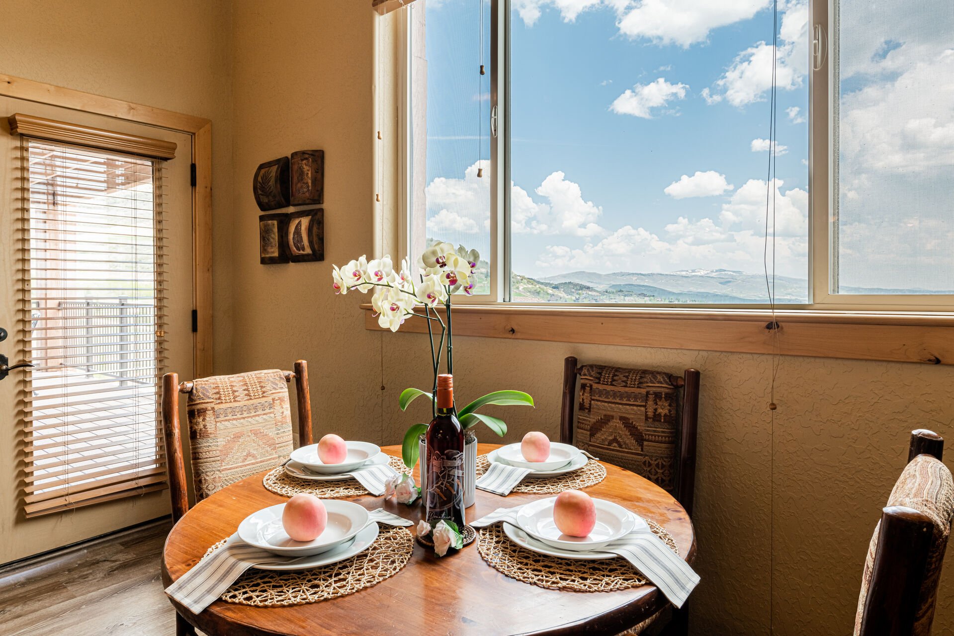 Dining Area with Seating for Four