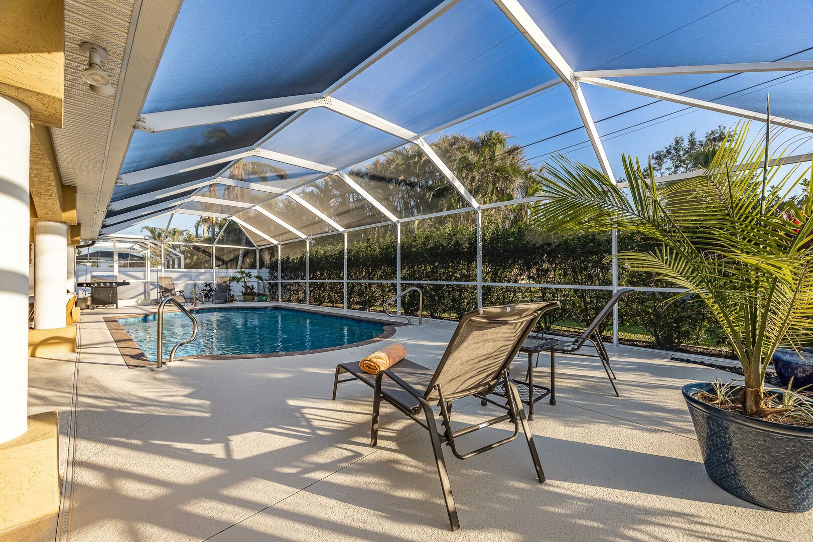 Cape Coral vacation home with southern pool exposure