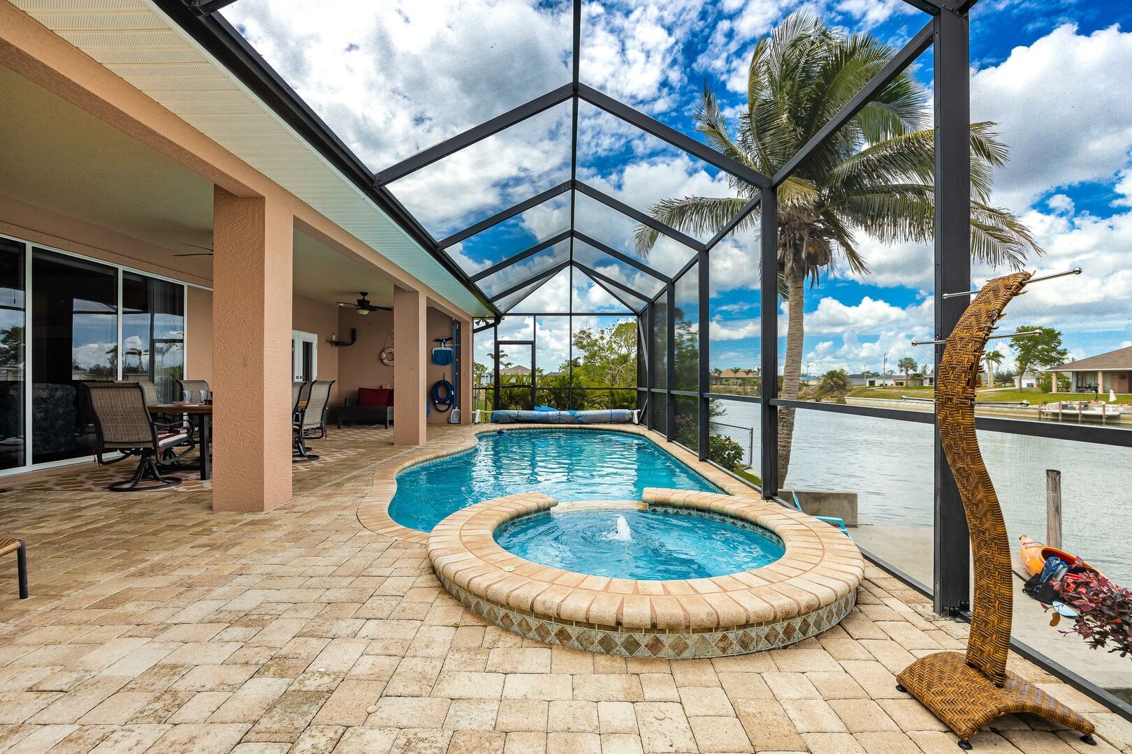 Private heat pool and spa vacation rental