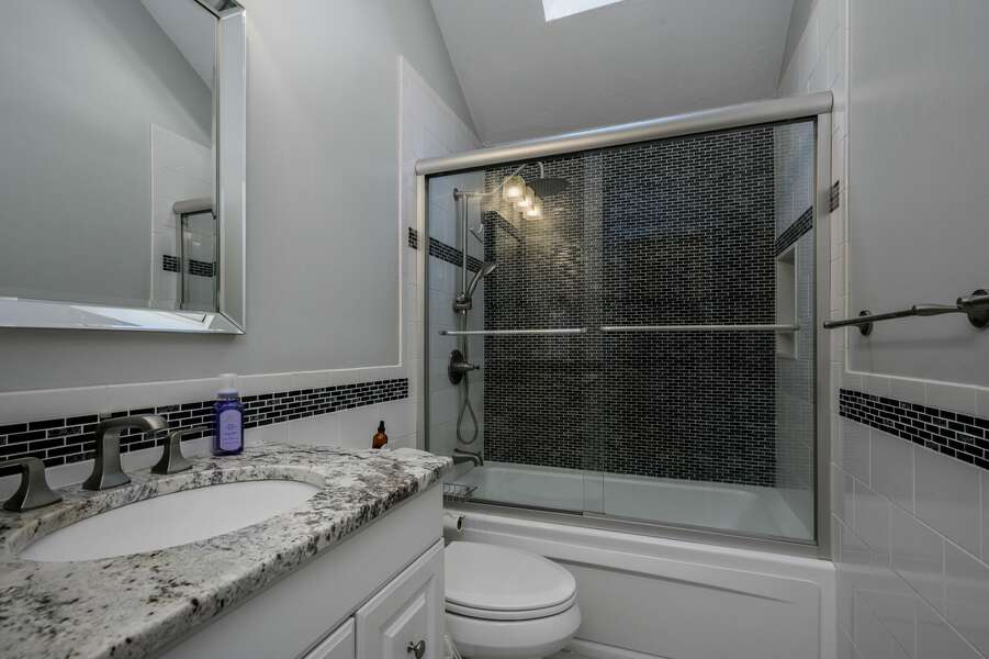 Bathroom #1 with combination tub/shower - 176 Sudbury Lane Hyannis Cape Cod - Family Tides - NEVR