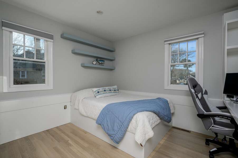 Bedroom #2 with Full sized bed and plenty of sunlight - 176 Sudbury Lane Hyannis Cape Cod - Family Tides - NEVR