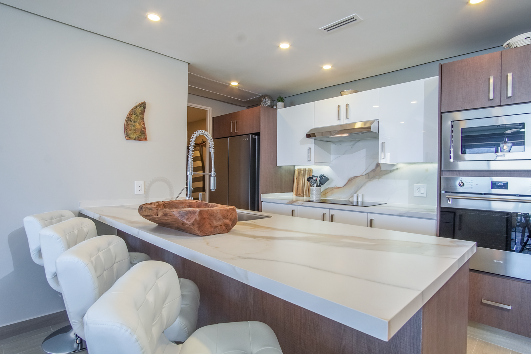 countertop with seating in the kitchen