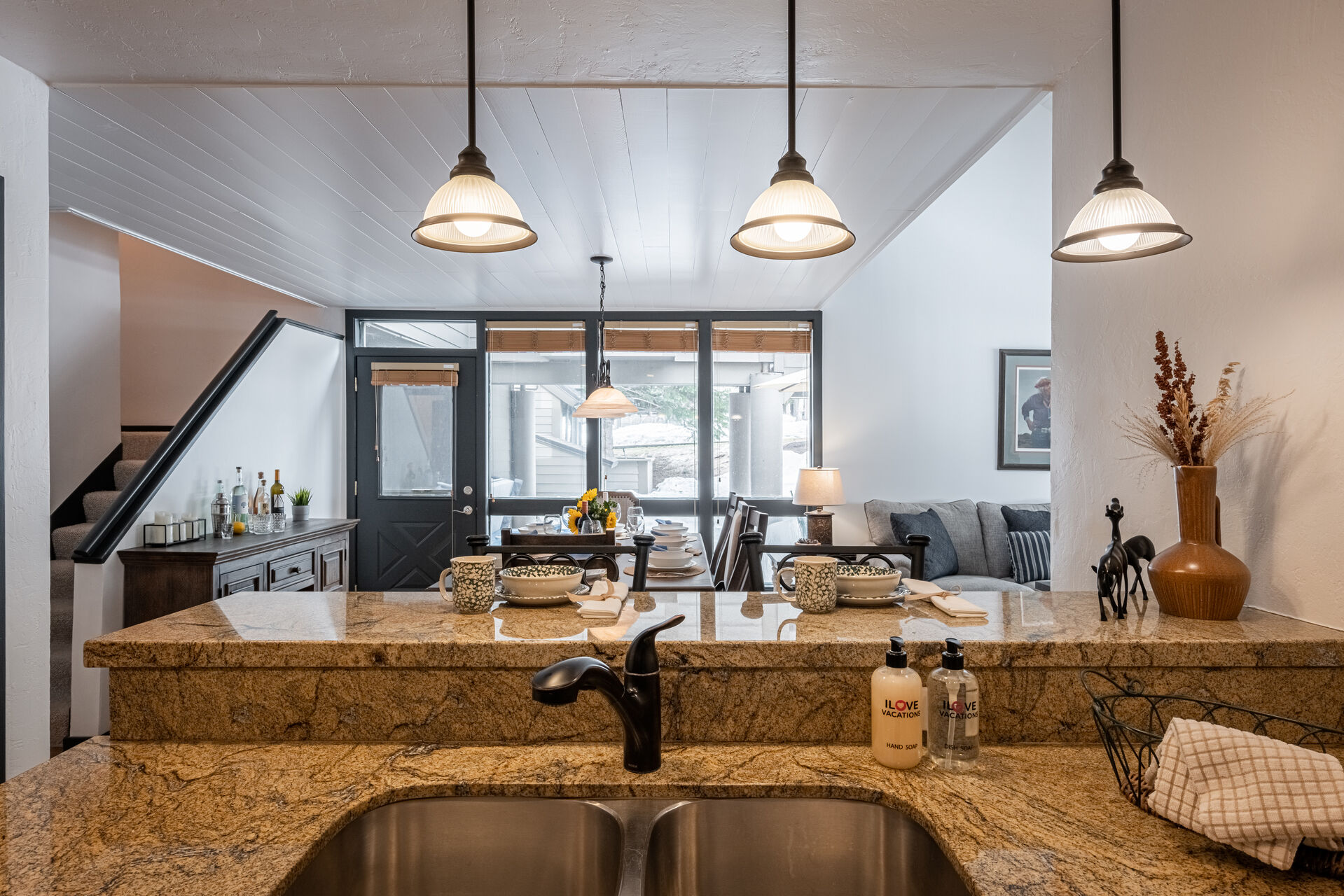 Kitchen Bar with Seating for Two