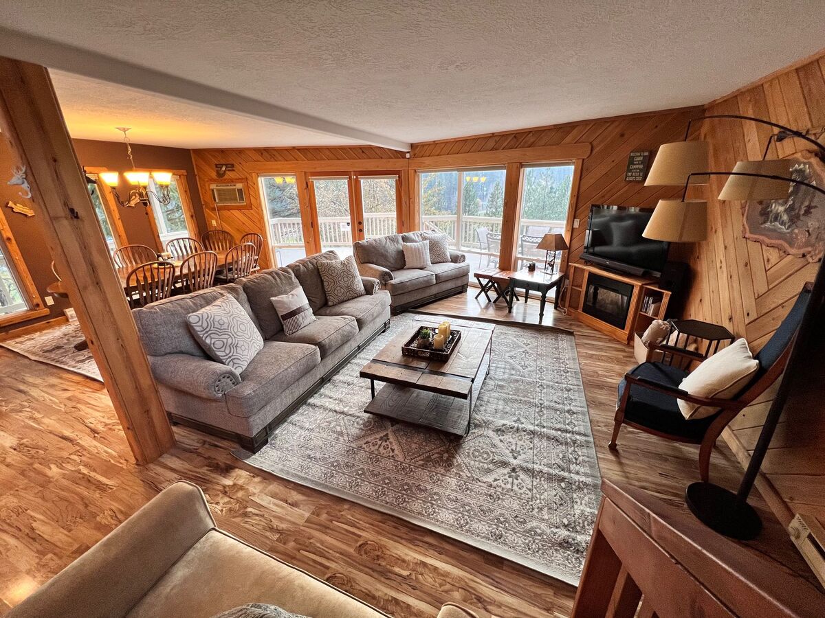 Living area - Main level