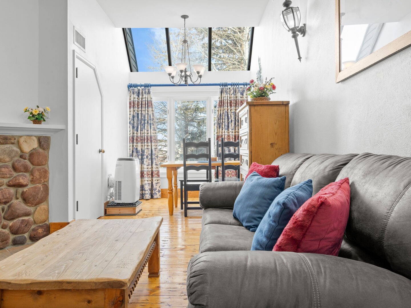 Living Area / Dining Area