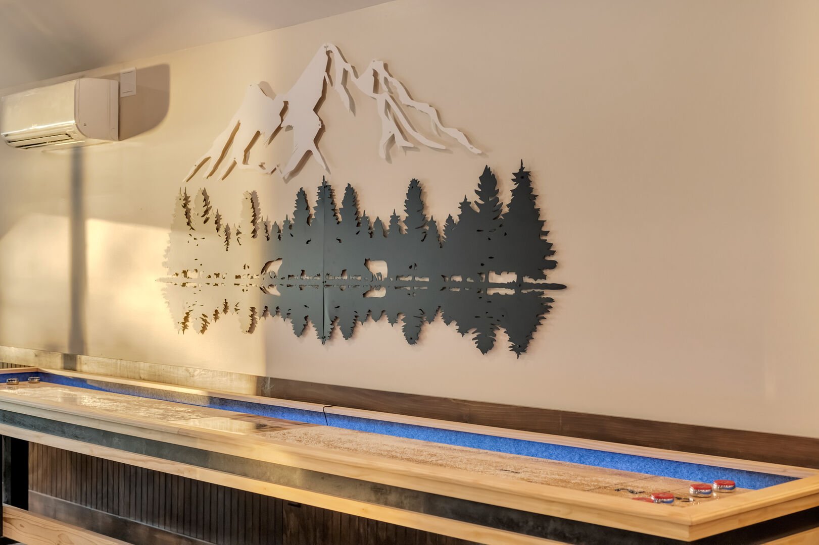 Best of Both Worlds!
This Game Room Artwork perfectly depicts Lake Life in The Mountains.