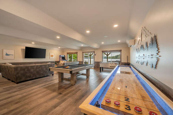 So Much FUN!!
There's tons to do in the Game Room.  Shuffleboard, Pool, Arcade Game, Foosball and the TV Lounge.