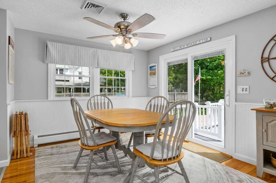Dining area with seating for four (table opens up and has two additional chairs to seat six) - 40 Willow Street West Harwich - Waves on Willow - NEVR