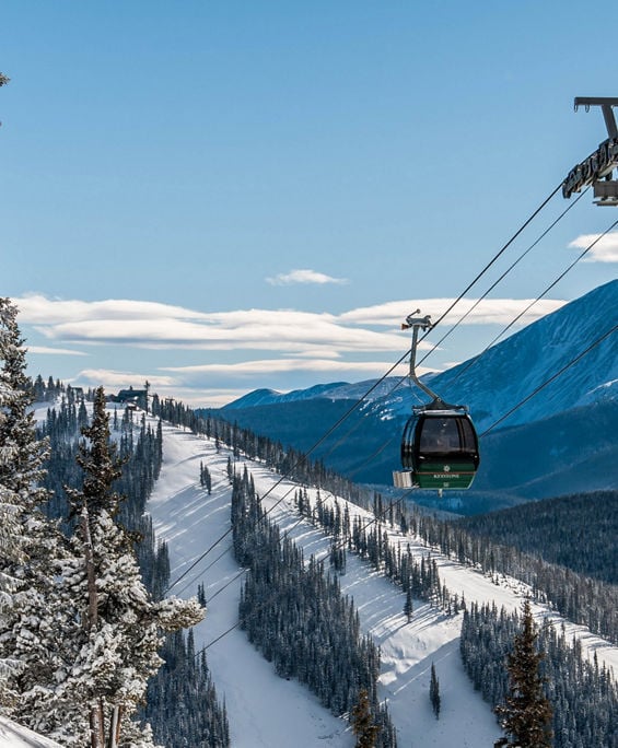   Enjoy easy access to the River Run Gondola and Summit Express High-Speed Quad, making your skiing and snowboarding adventures a breeze!  