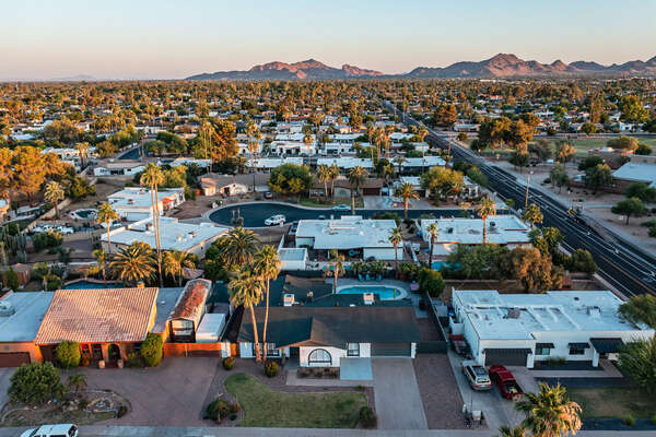Front ariel view of Cactus Glen exterior and private backyard