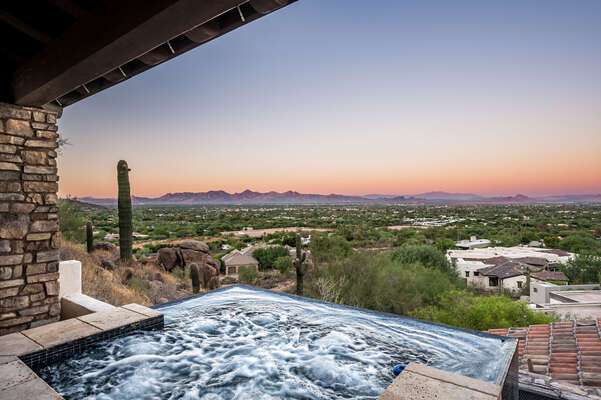 Overlook all of Scottsdale! Breathtaking views.