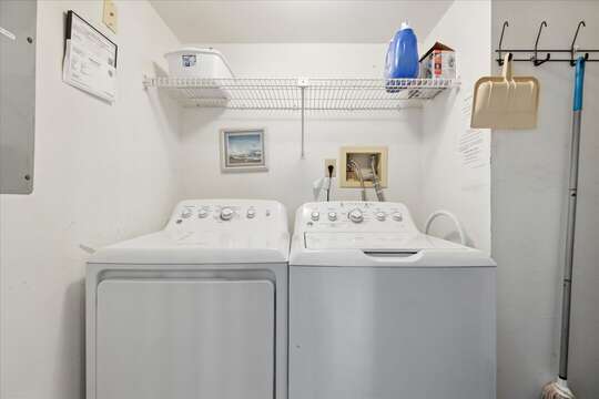 Full sized washer/dryer in laundry room