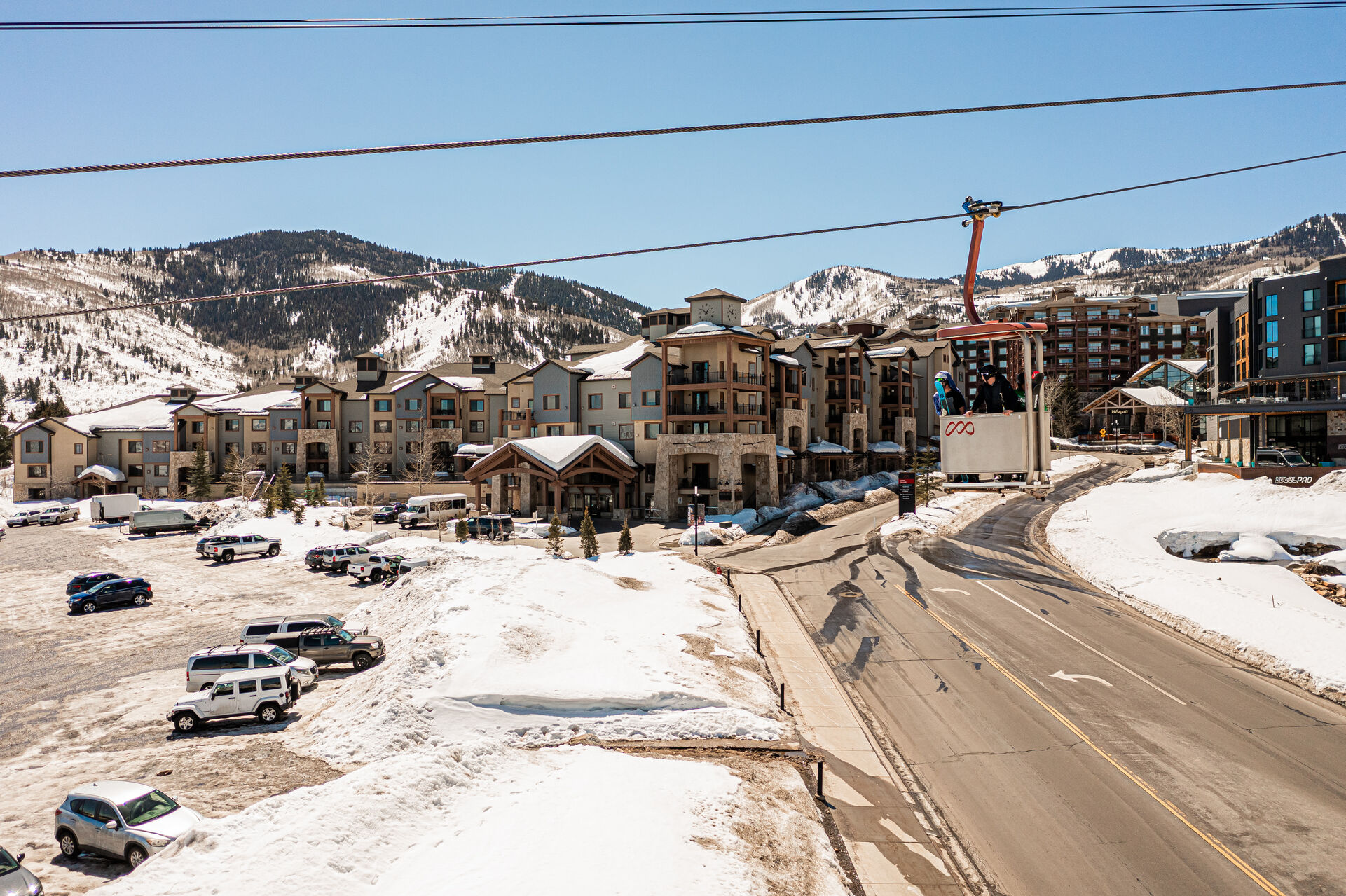 The Silverado Lodge and nearby ski lift and parking