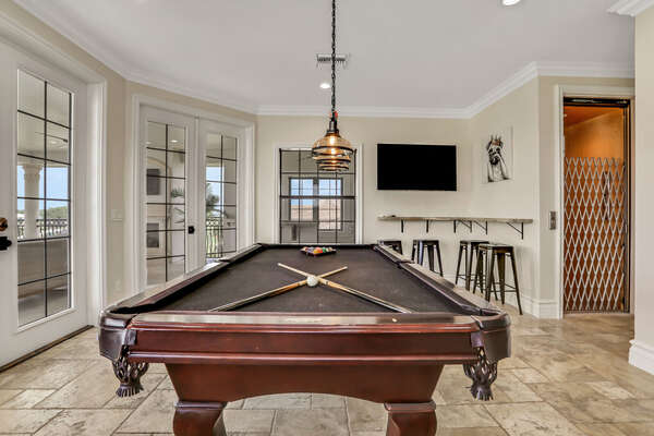 Pool table and lounge