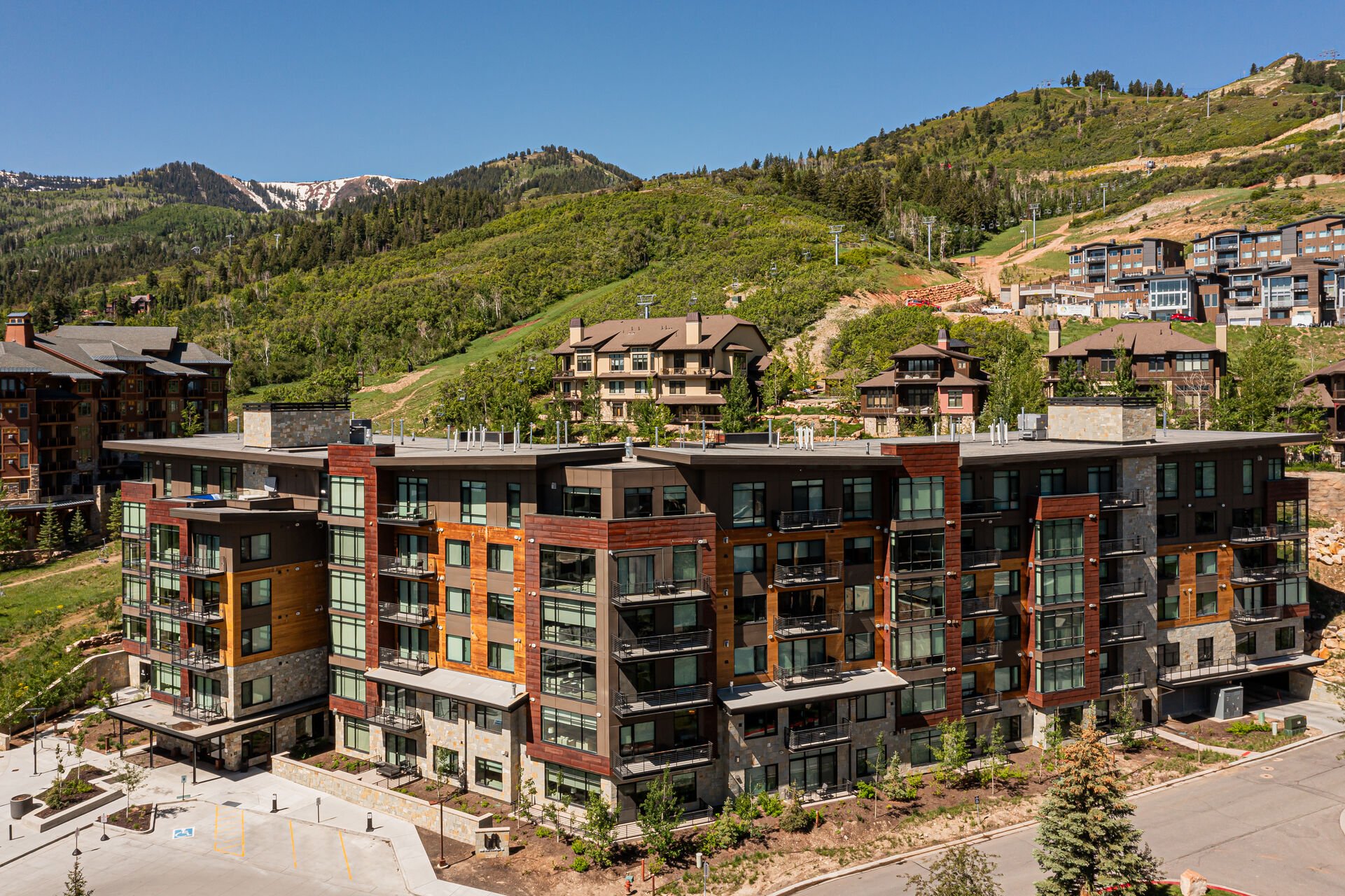 Ski-in/Ski-out of the Lift Resort at Canyons Village