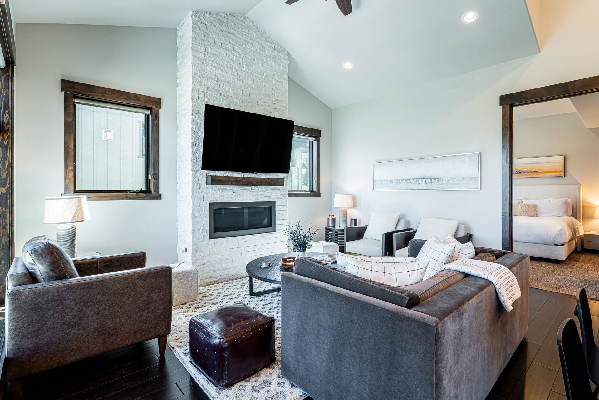Comfortable furnishings with Smart TV, gas fireplace, and views